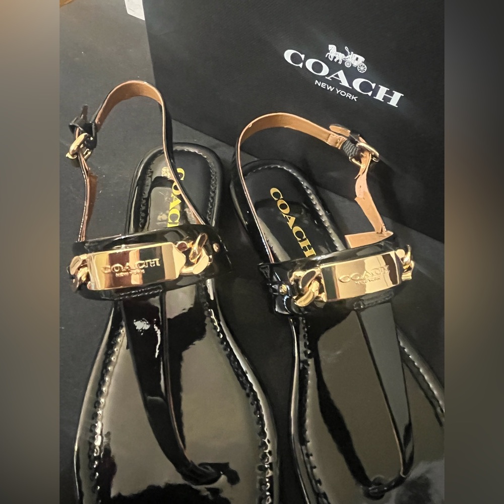 🛍️NIB Coach Black Sandals with Gold Details - Size 7.5 - Picture 3 of 7